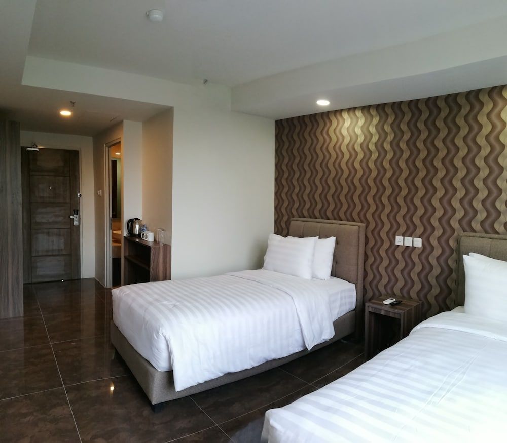 undefined Win Premier Mangga Besar 7