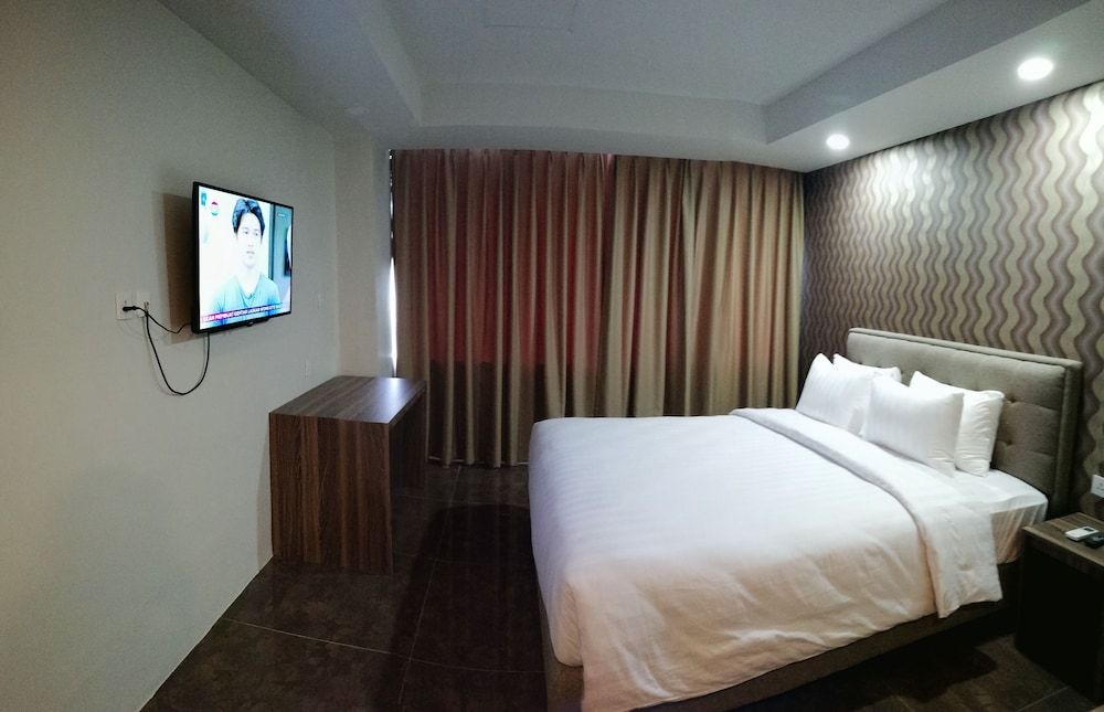 undefined Win Premier Mangga Besar 6