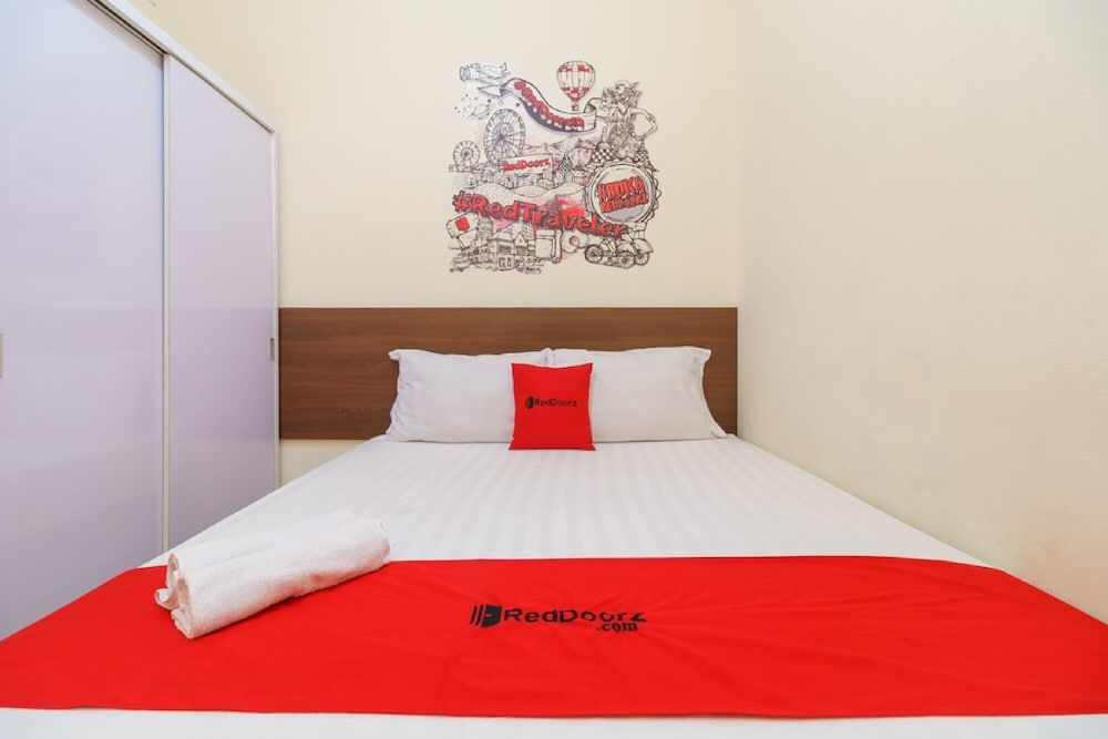 undefined RedDoorz @ Tanjung Duren 9