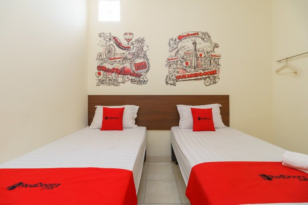 undefined RedDoorz @ Tanjung Duren 3