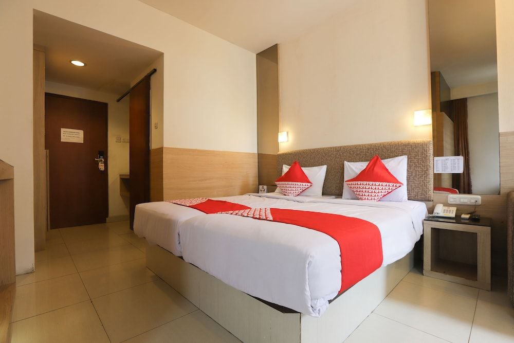 undefined OYO 467 Penthouse Hotel 10