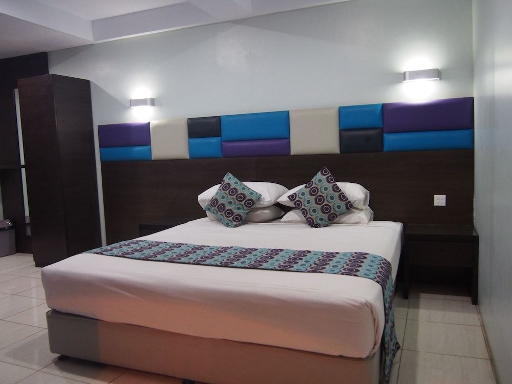 undefined Hotel Alma 2