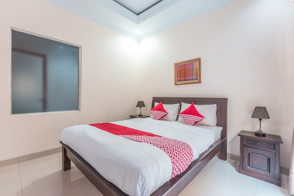 OYO 1667 Wisma Lux Barkah Deluxe Suite 2