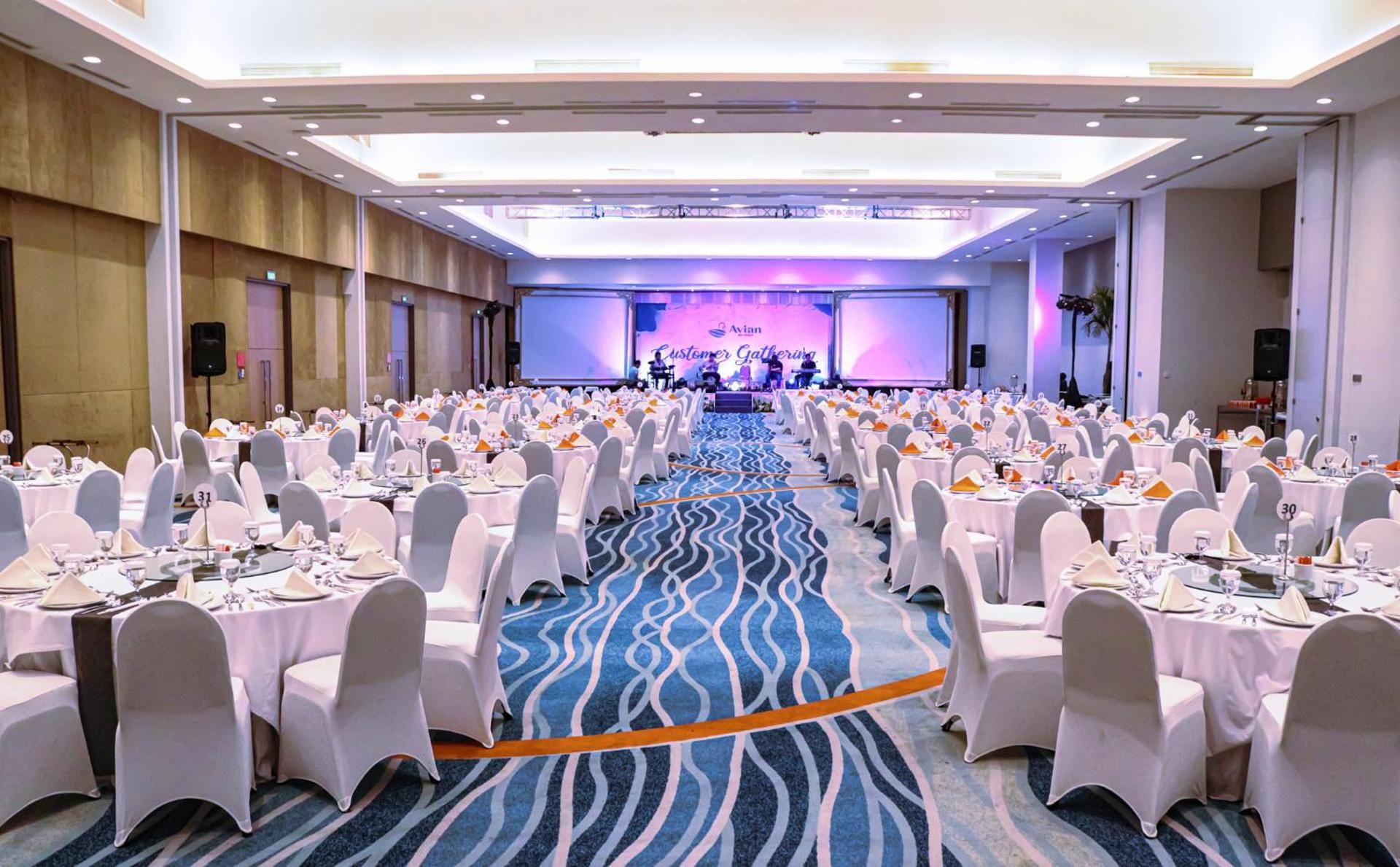 undefined HARRIS Hotel & Conventions Kelapa Gading 2