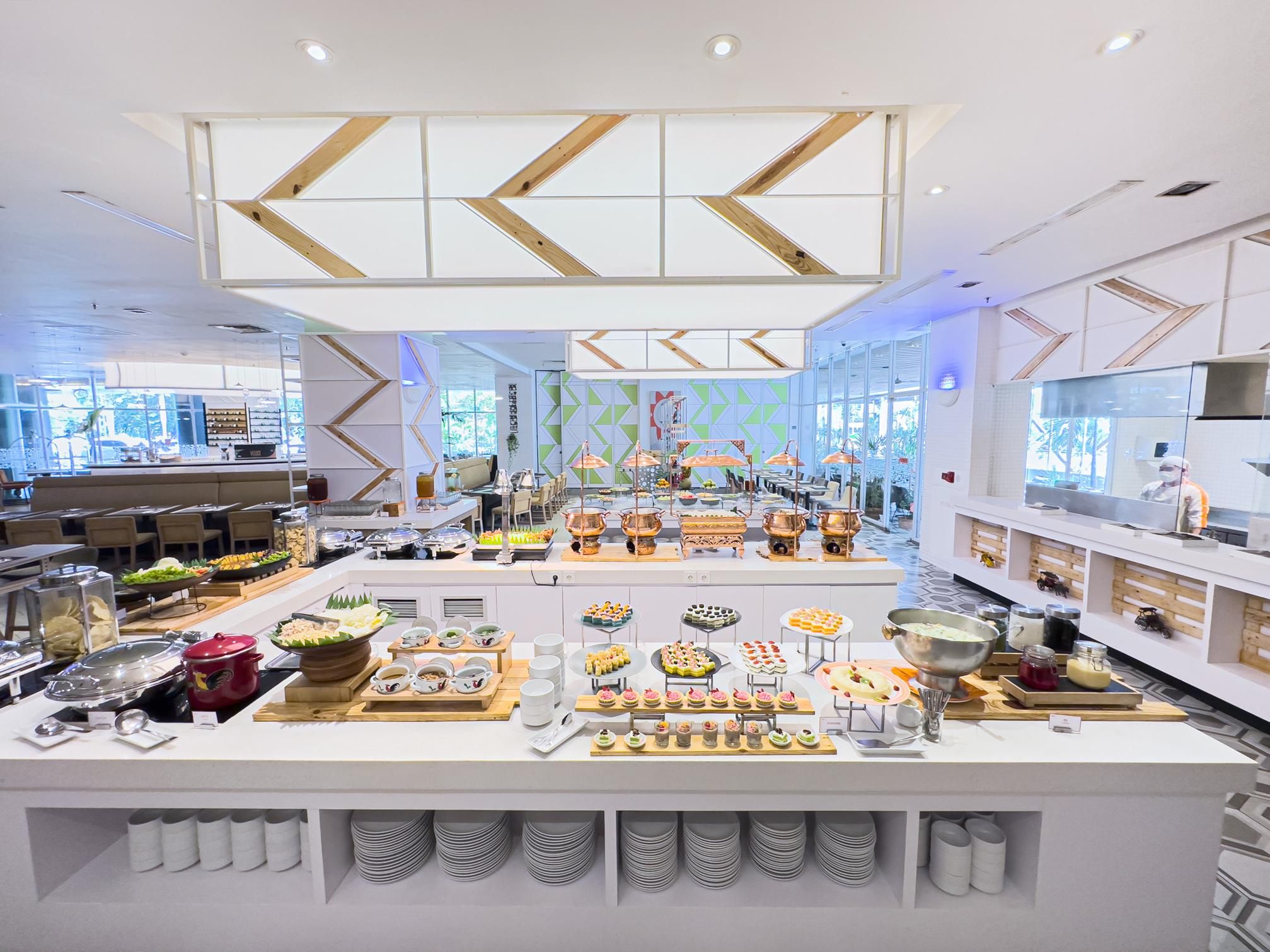 undefined HARRIS Hotel & Conventions Kelapa Gading 5