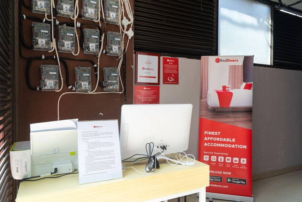 undefined RedDoorz Plus @ Sawah Besar