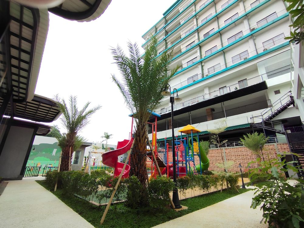 undefined Gren Alia Jakarta Hotel 9