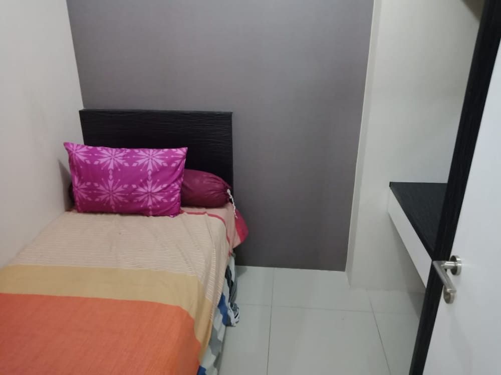 undefined Apartment Green Pramuka by Vincent 2