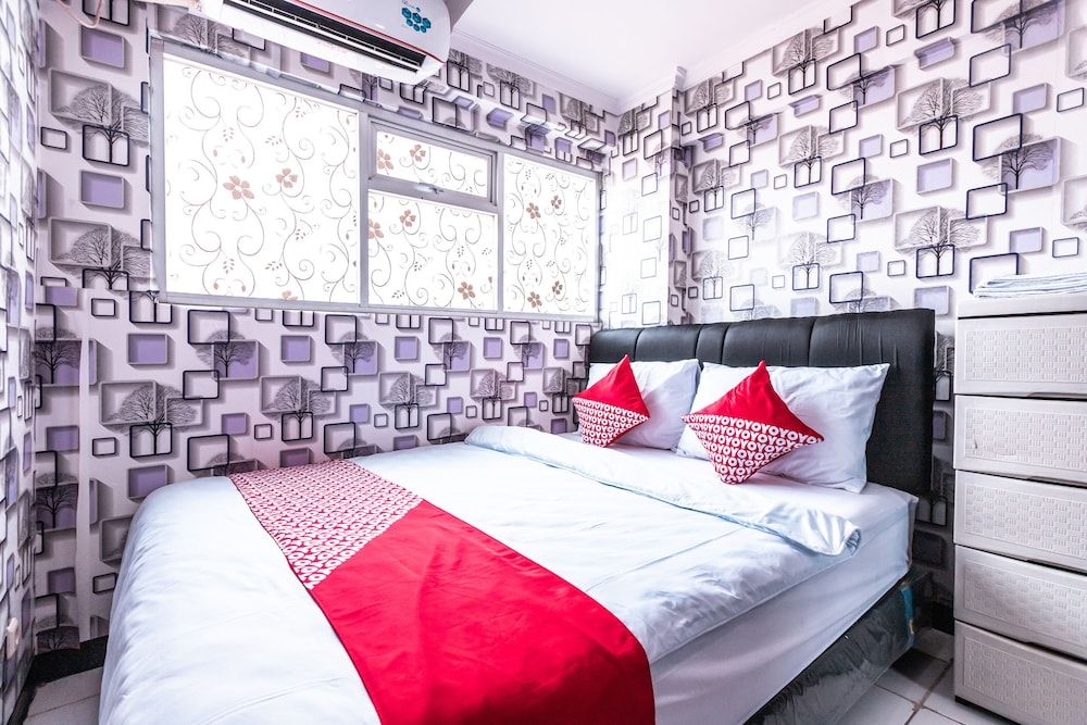 undefined OYO 2122 Qubic 9