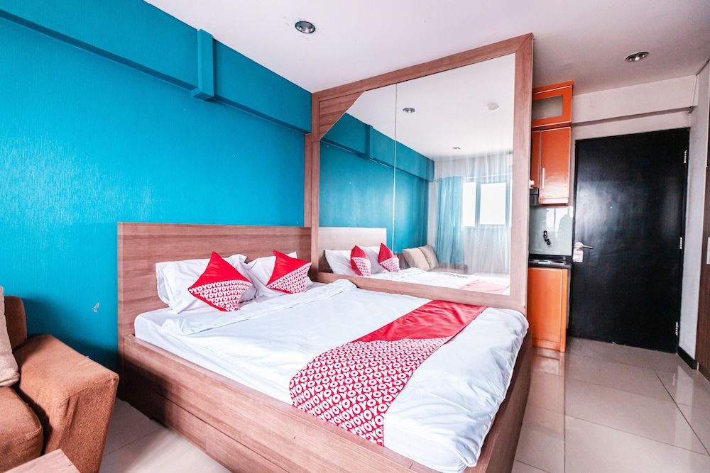 OYO 2122 Qubic Deluxe Double Room 2