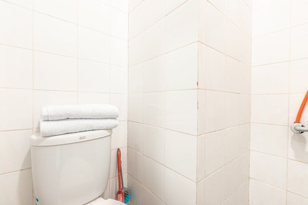 OYO 2122 Qubic Family Suite 8