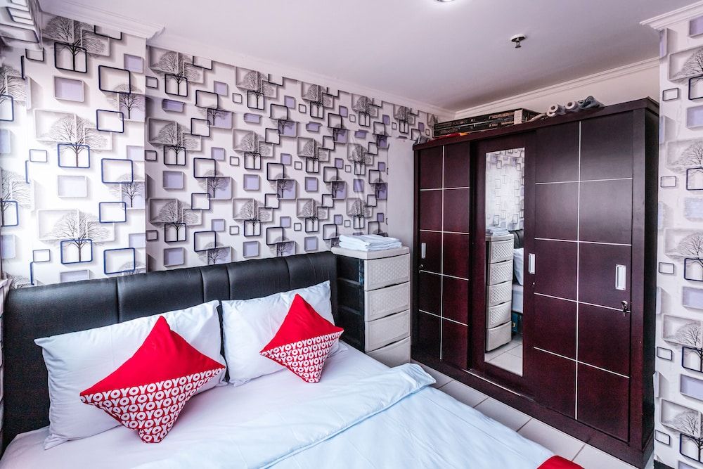 undefined OYO 2122 Qubic 6