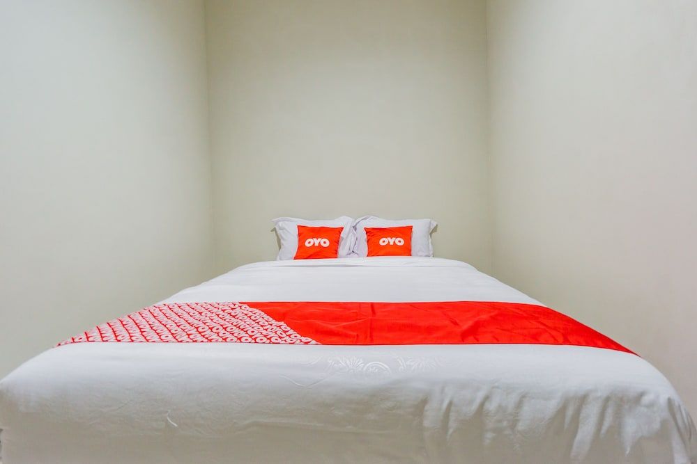 undefined OYO 2416 Griya Otista Syariah 6