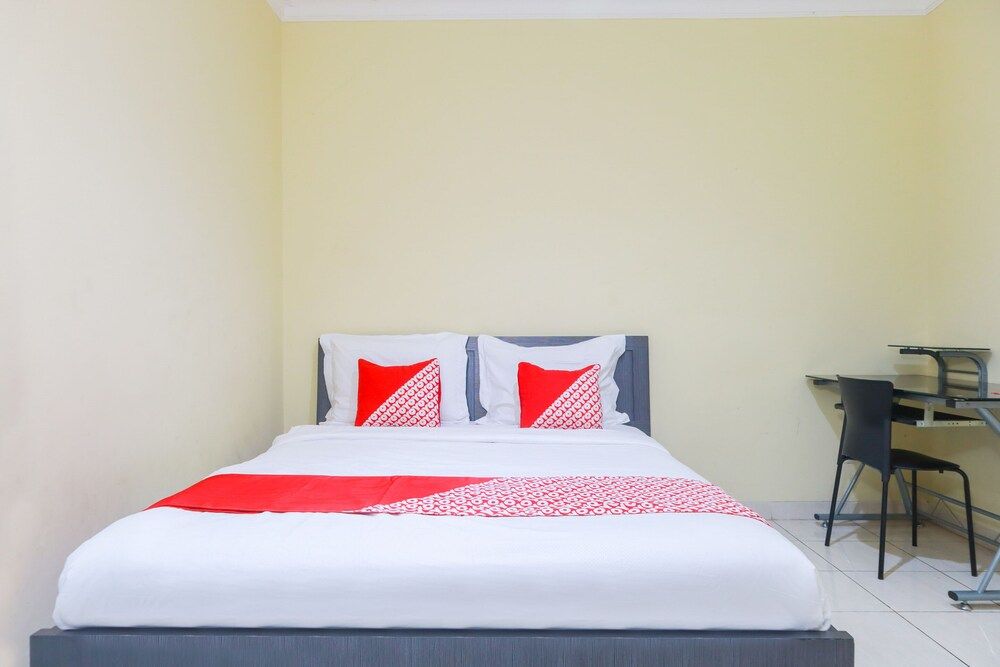 undefined OYO 2196 Ss Homes 10