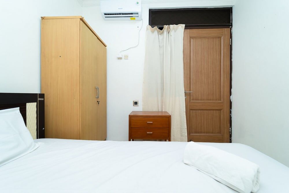 undefined KoolKost Syariah near STIE Trianandra 10