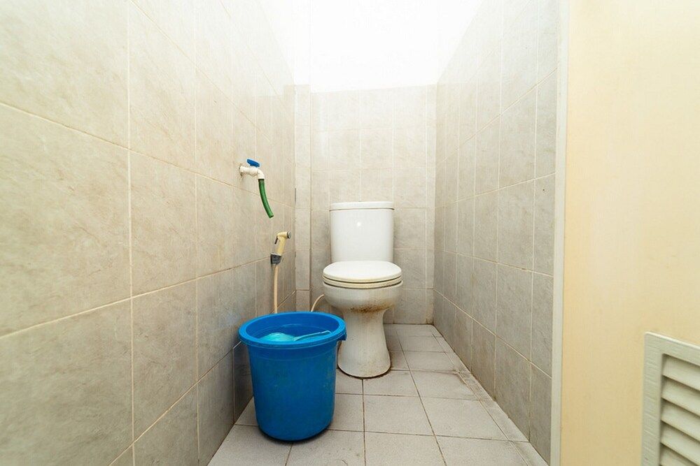 KoolKost Syariah near STIE Trianandra Single Room 3