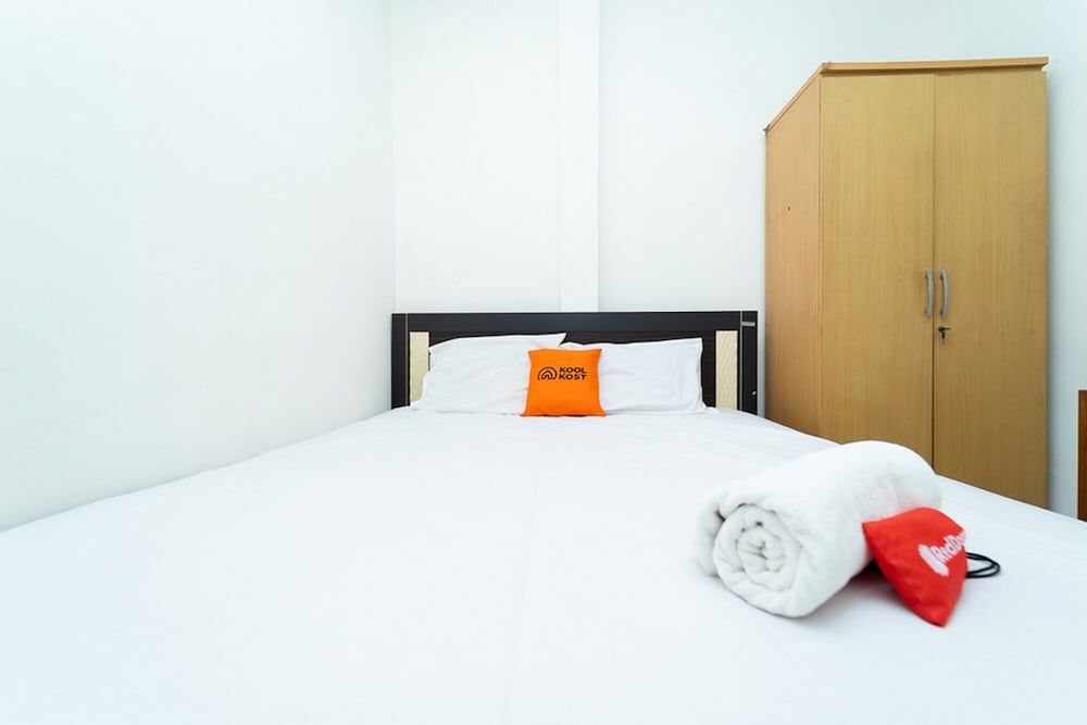 undefined KoolKost Syariah near STIE Trianandra 3