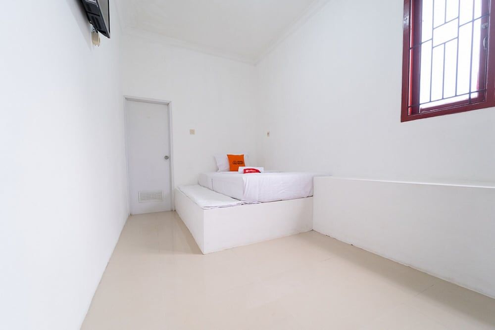 undefined KoolKost Syariah @ Cipete Raya 10