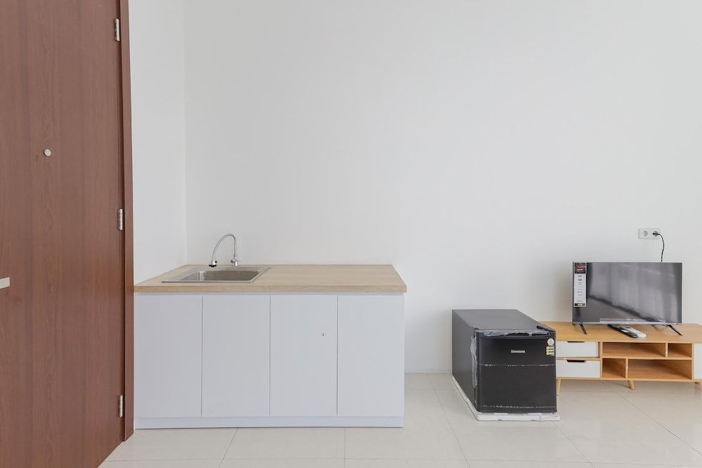 KoolKost near Gandaria City Mall Studio Suite 12