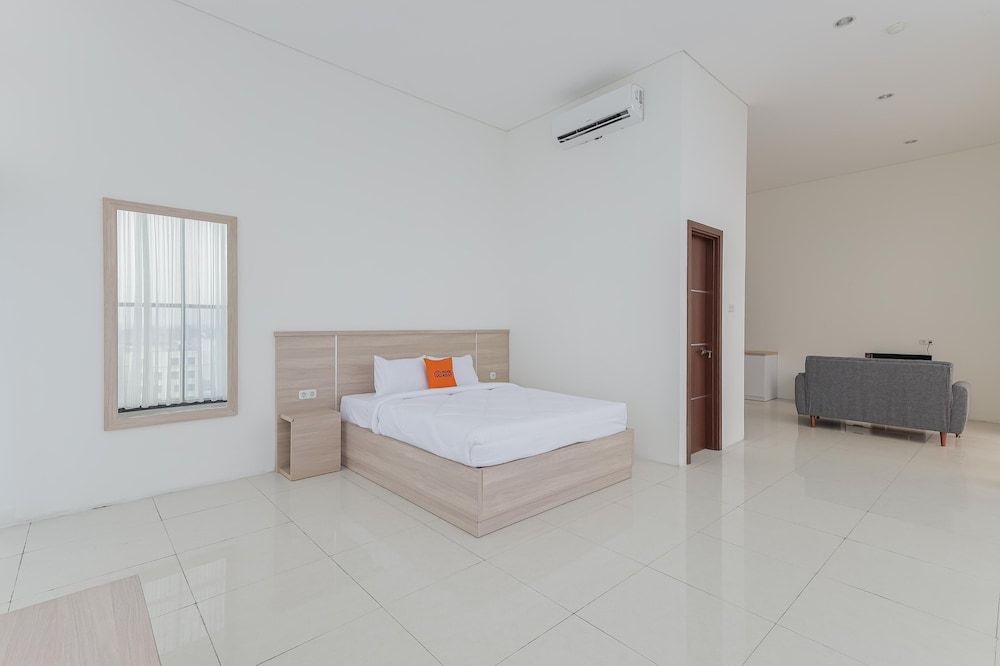 KoolKost near Gandaria City Mall Studio Suite 3