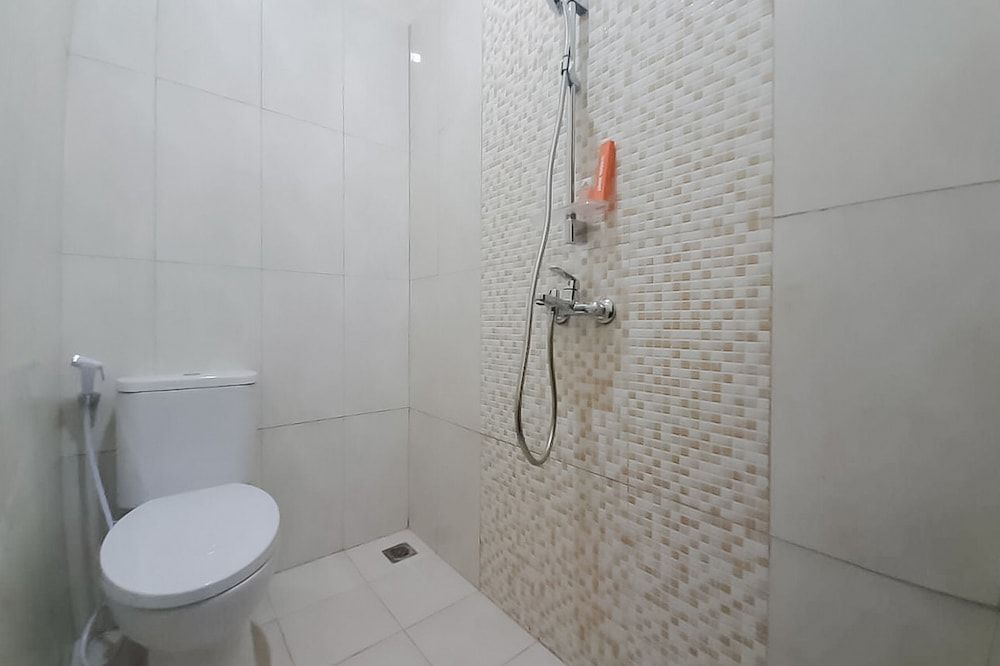undefined KoolKost near Gandaria City Mall 8