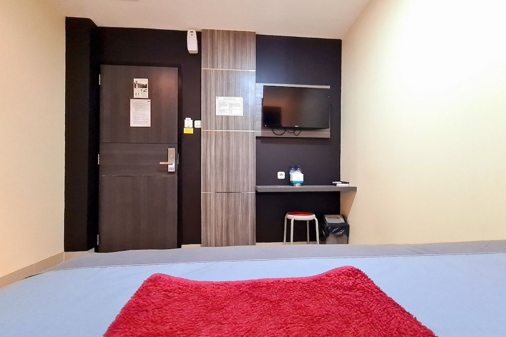 undefined City Biz Residence 6