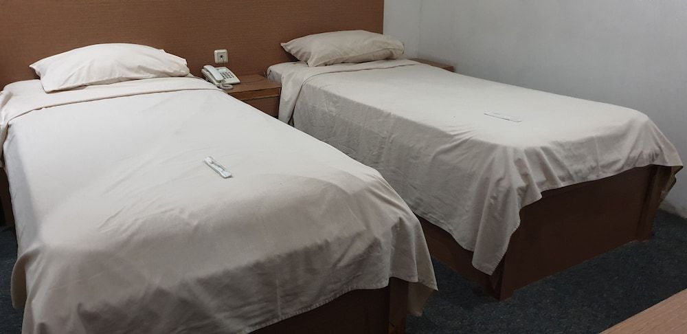 undefined Wir Hotel 2