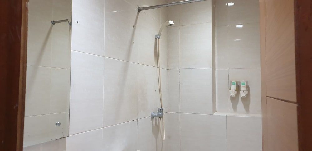 Wir Hotel Standard Room 4