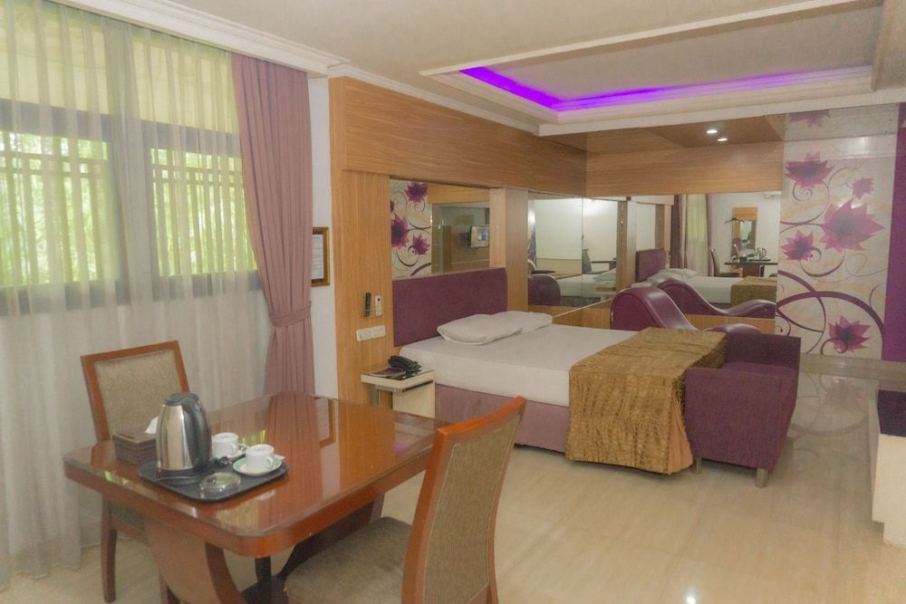 undefined C'One Hotel Pulomas 10