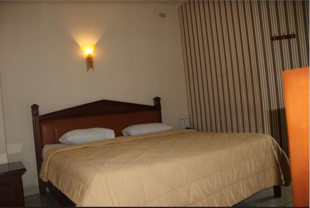 undefined 678 Hotel Cawang by Cocotel 2