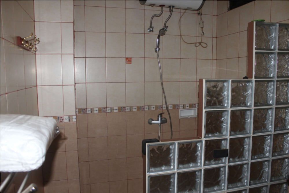 678 Hotel Cawang by Cocotel Standard Room 5