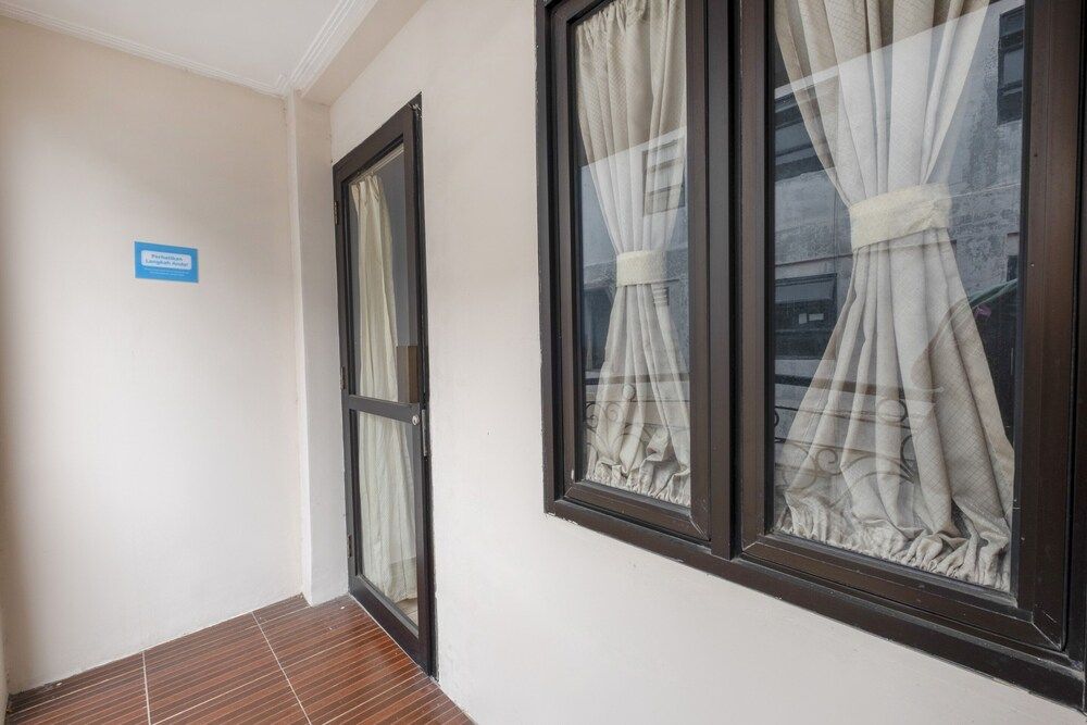 Hotel O Cibubur Near Cibubur Junction Formerly Comfort Residence Deluxe Double Room 15