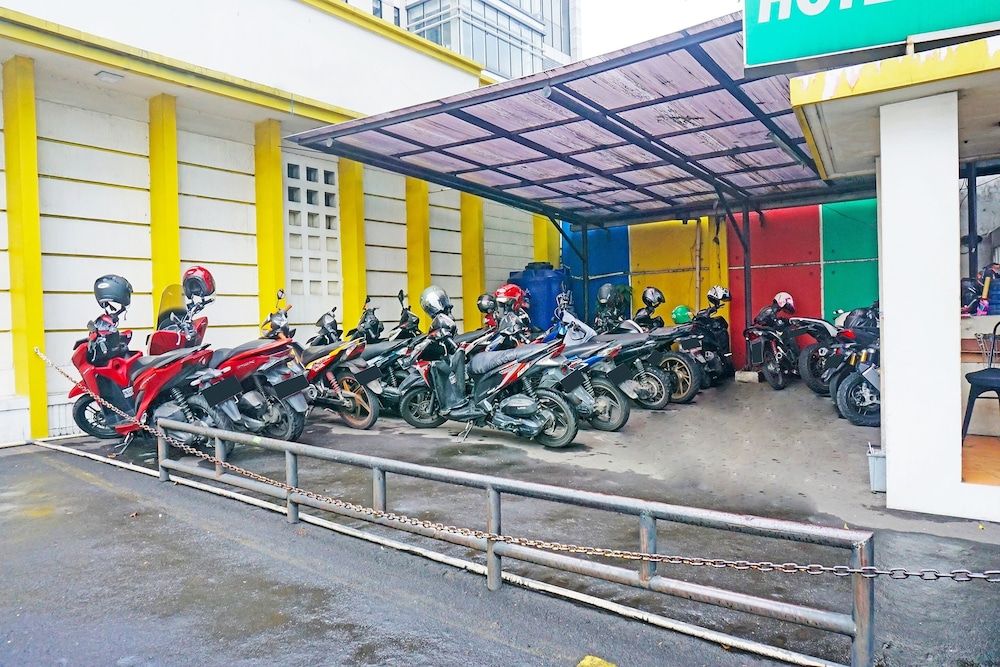 undefined Collection O 91409 Hotel Fiducia Otista 153 - 157 5