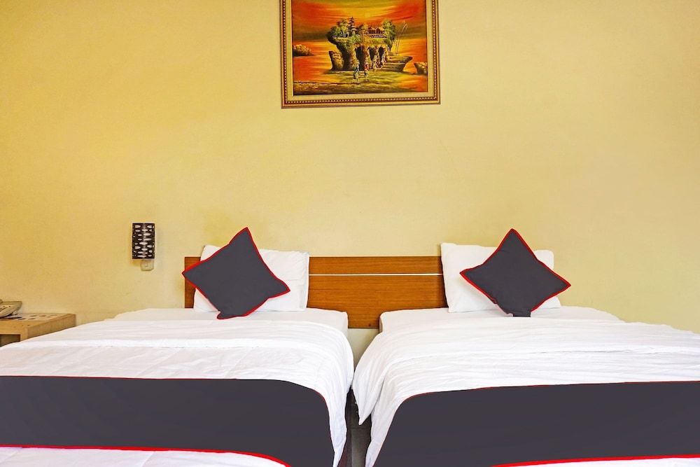 undefined Collection O 91409 Hotel Fiducia Otista 153 - 157 10