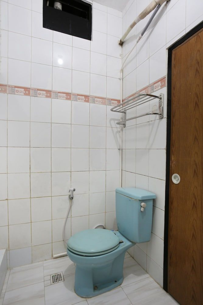 OYO 3865 Wisma Niaga Standard Double Room 17