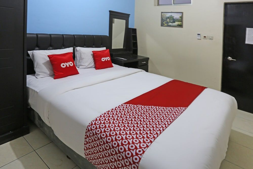 undefined OYO 3865 Wisma Niaga 7