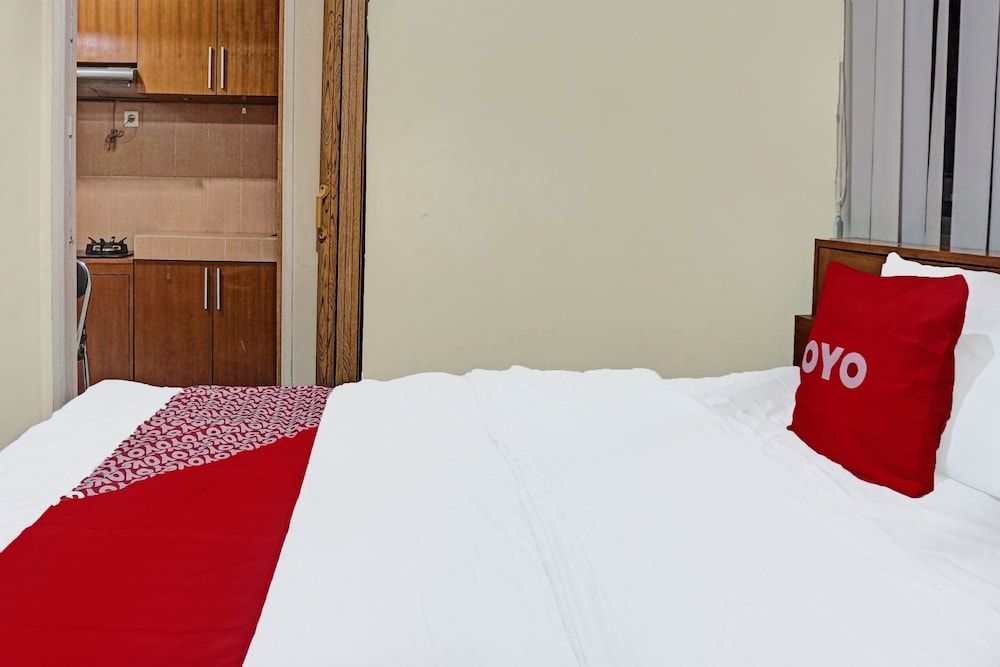 undefined Capital O 91820 S&a Collection 2 9