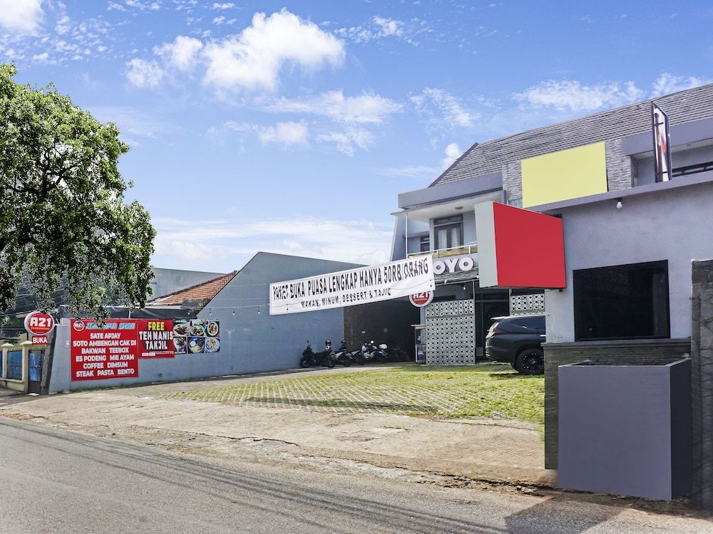 undefined Capital O 91140 Ayodya Kebon Jeruk 2