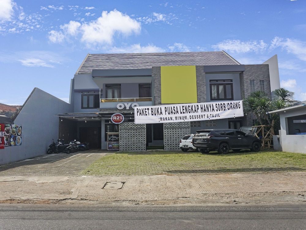 undefined Super OYO Capital O 91140 Ayodya Kebon Jeruk 4