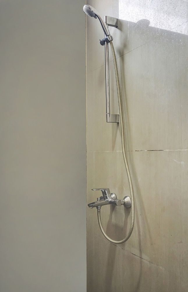 Super OYO Capital O 91140 Ayodya Kebon Jeruk Deluxe Double Room 10