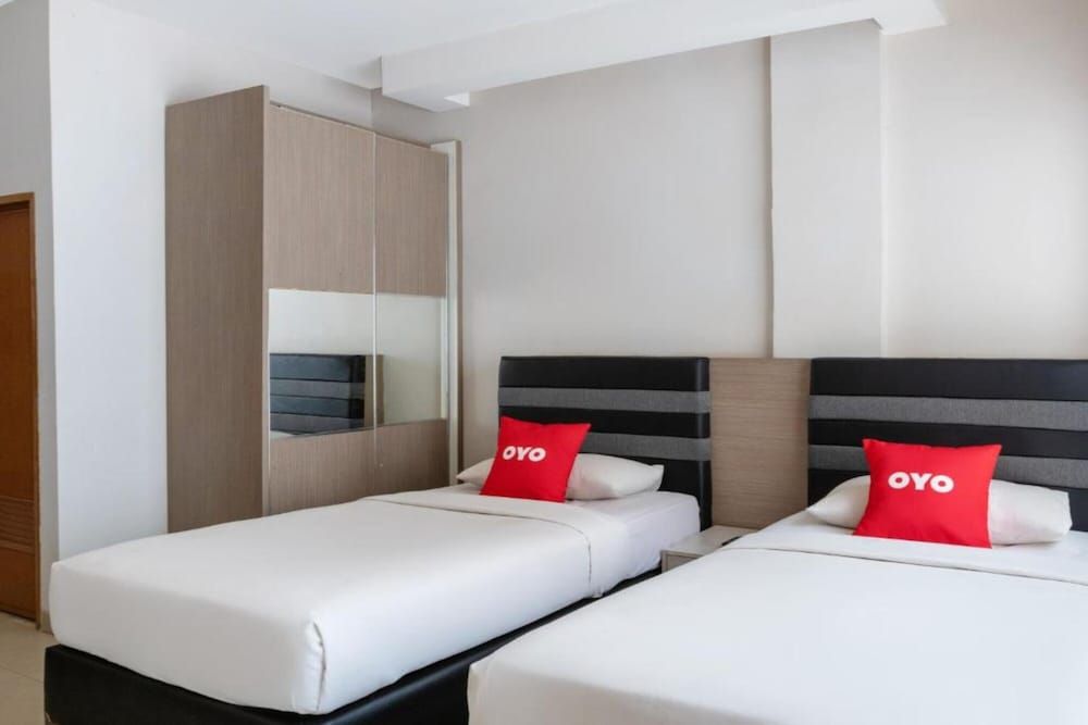 undefined OYO 3811 Best Inn Hotel 8