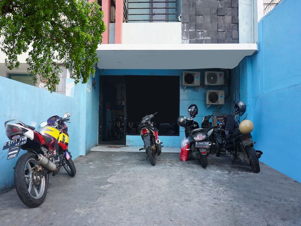 undefined OYO 91553 Lautze Raya Residence Near Vihara Tunggal Dharma 3