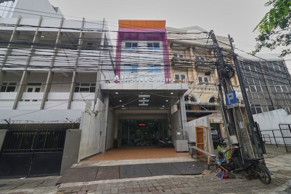 undefined Aranis Hotel 7