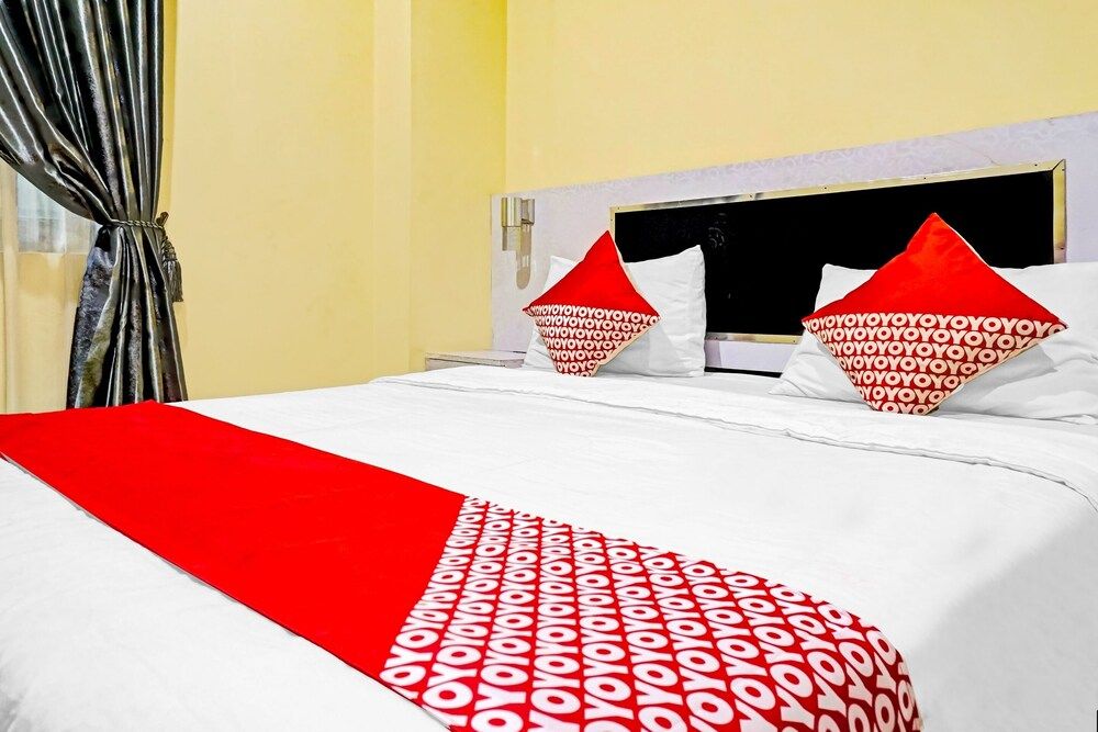 undefined OYO 90660 Star Hotel Syariah 5