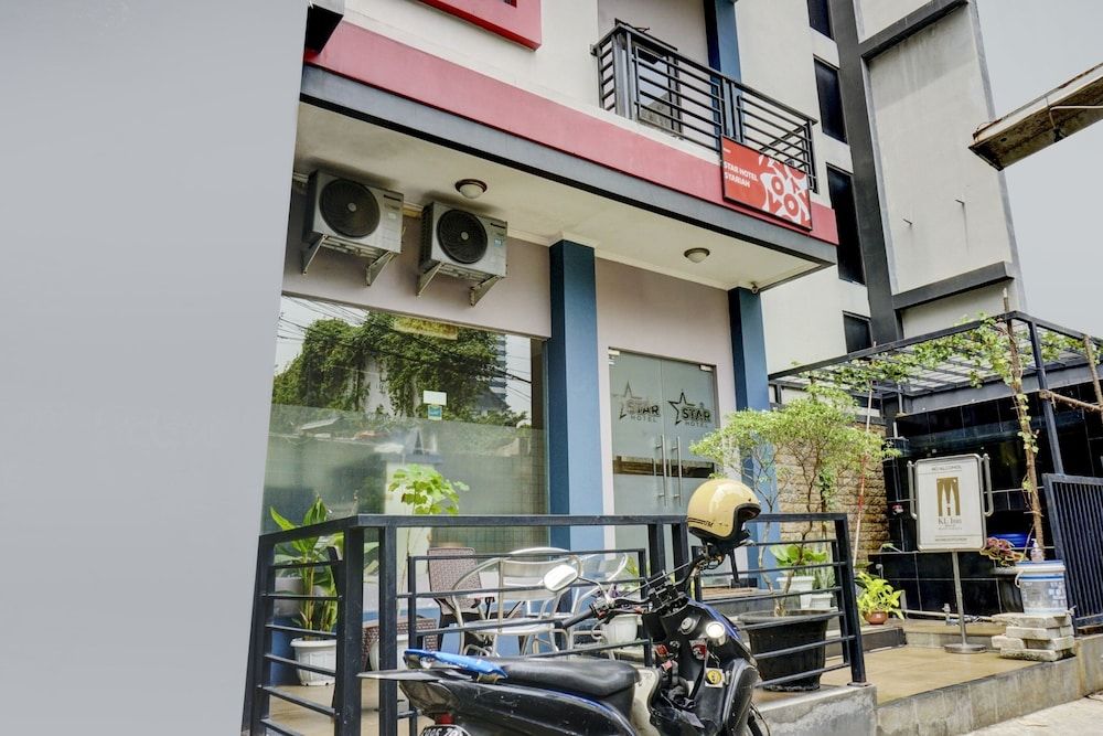 undefined OYO 90660 Star Hotel Syariah