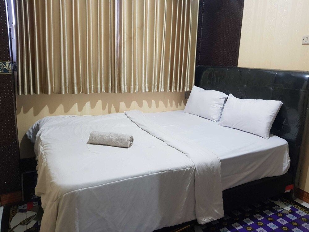 undefined EXPRESS O 91656 Oyo Sentra Group 7