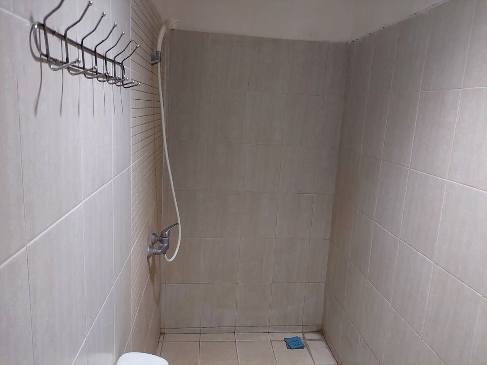 Pondok Seruni Kemanggisan Jakarta Standard Double Room 9