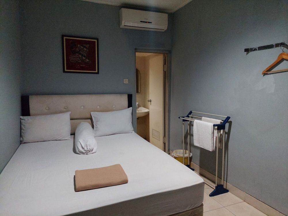 Pondok Seruni Kemanggisan Jakarta Standard Double Room 3
