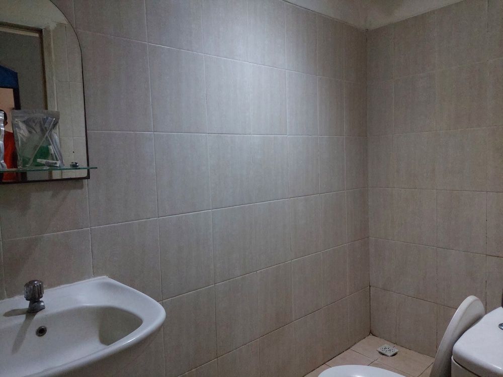 Pondok Seruni Kemanggisan Jakarta Standard Double Room 4