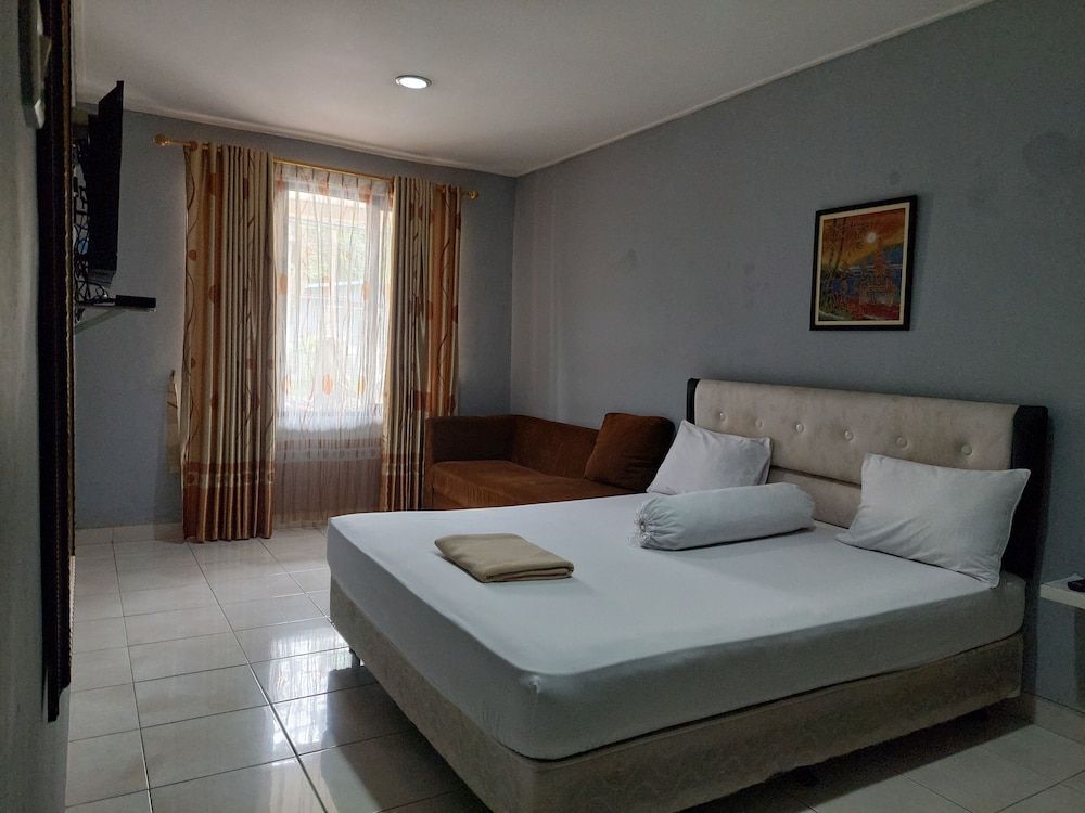 Pondok Seruni Kemanggisan Jakarta Deluxe Room 3